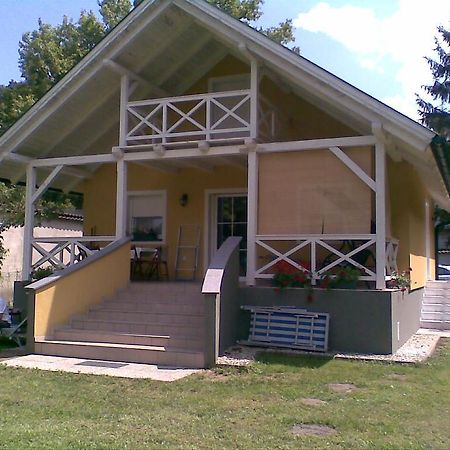 Rozmaring Haz Villa Balatonlelle Dış mekan fotoğraf
