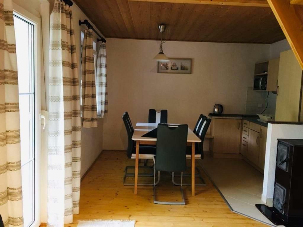 Rozmaring Haz Villa Balatonlelle Dış mekan fotoğraf